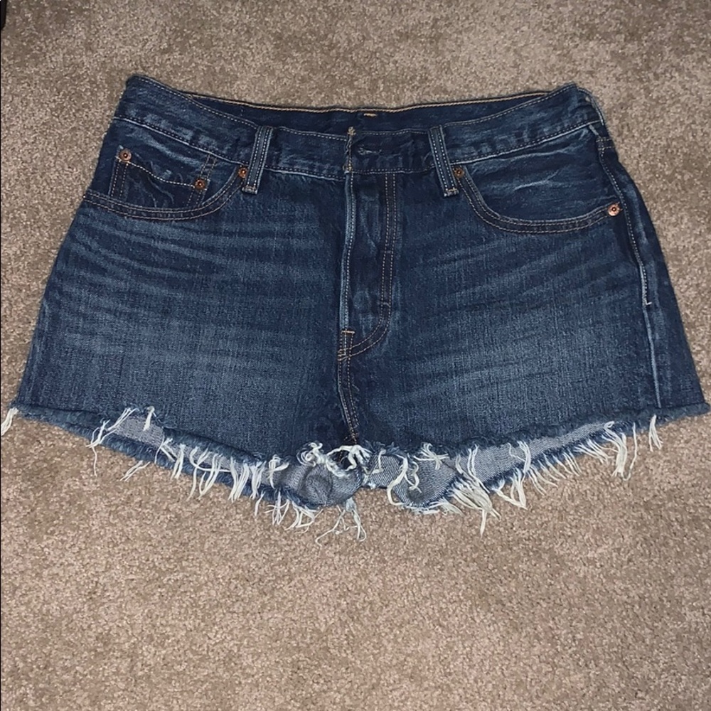 Levi jean shorts